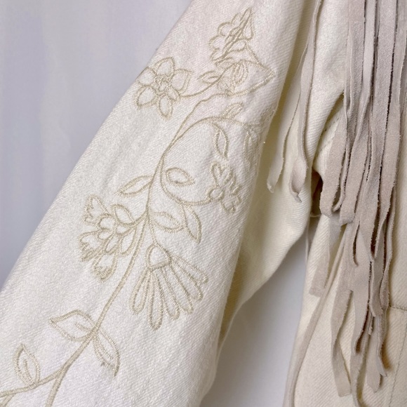 Scully Western Style Cream Jean Jacket with Suede Fringe - Picture 6 of 9